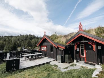 a kingdom of flesh and fire pdf